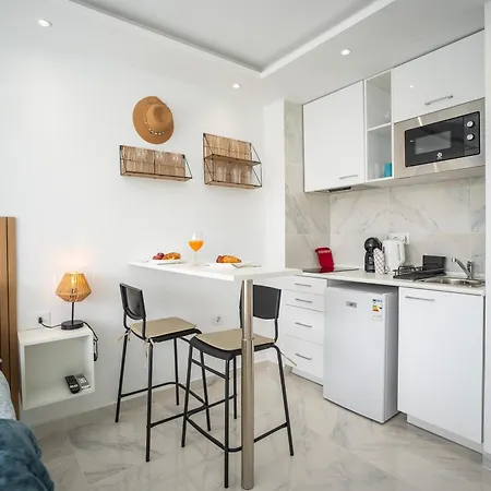 Stylish With Ocean View And Pool, Ponderosa, 322 Apartmán Costa Adeje (Tenerife)