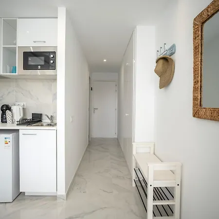 Stylish With Ocean View And Pool, Ponderosa, 322 * Costa Adeje (Tenerife)